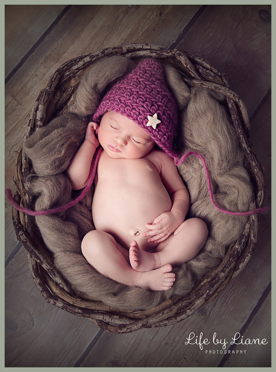 newbornfotografie mandje prop newborn